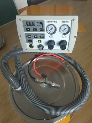 Automatische spuitpoedercoatingsmachine voor metaalmetallurgische machines