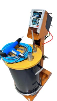 Metalen oppervlaktepoedercoating Functie Sproeipistoolapparatuur voor consistente coating