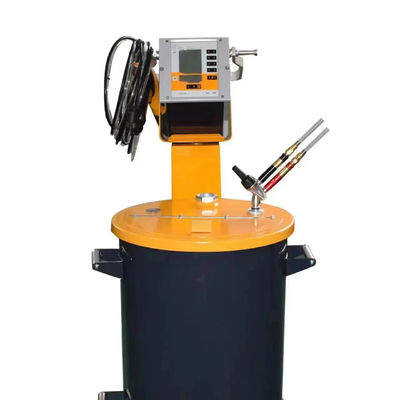 Stalen poedercoatingsmachine met kartonnen doos verpakking  coating apparatuur op zijn best